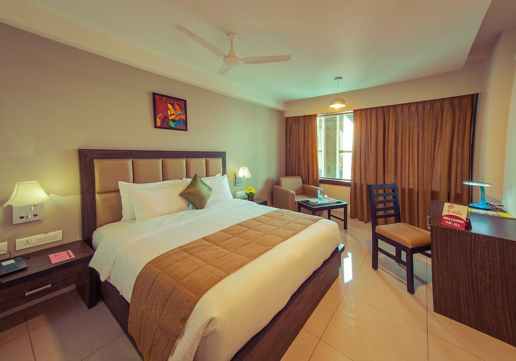 Plaza Hotel Trichy Tiruchirappalli Ruang foto