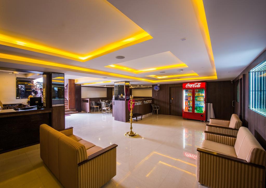 Plaza Hotel Trichy Tiruchirappalli Ruang foto