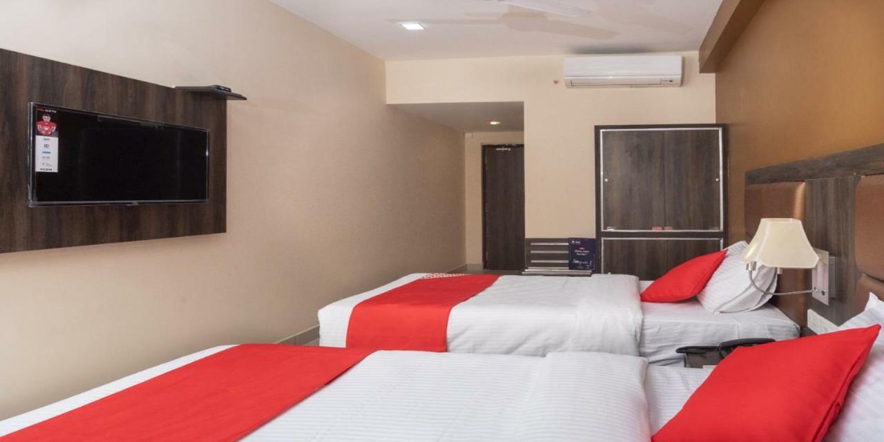 Plaza Hotel Trichy Tiruchirappalli Bagian luar foto